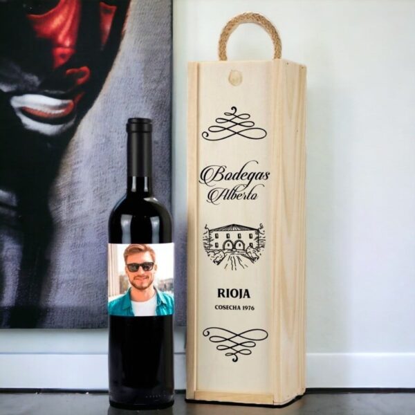 Caja Regalo con Botella de vino Personalizada