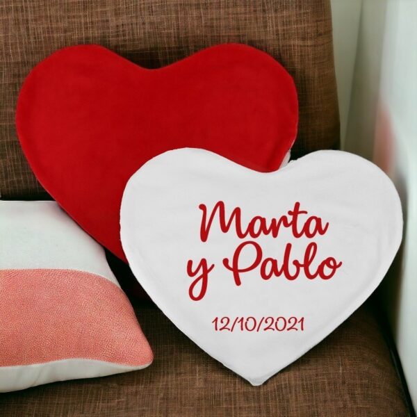 Cojín Corazón con Nombres y Fecha