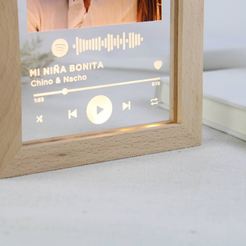 Lámpara Personalizada Código Canción Marco Madera - Imagen 2