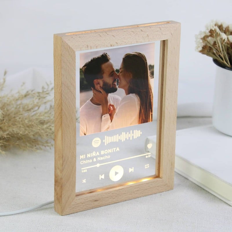 Lámpara Personalizada Código Canción Marco Madera - Imagen 5