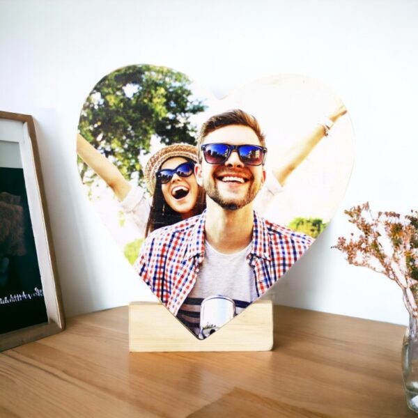 Madera Personalizada con forma de Corazón