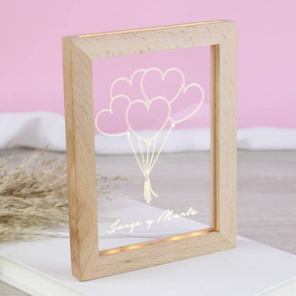 Marco de Madera con Led con Nombres y Globos de...