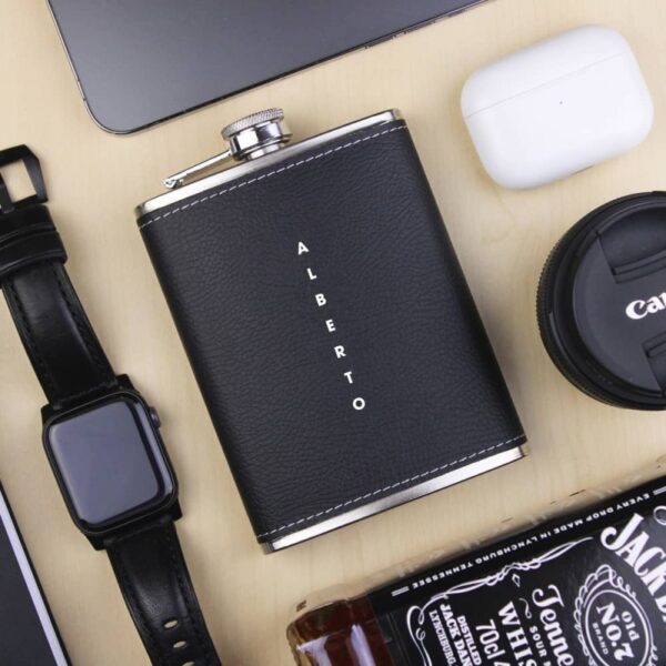 Petaca Negra Personalizada