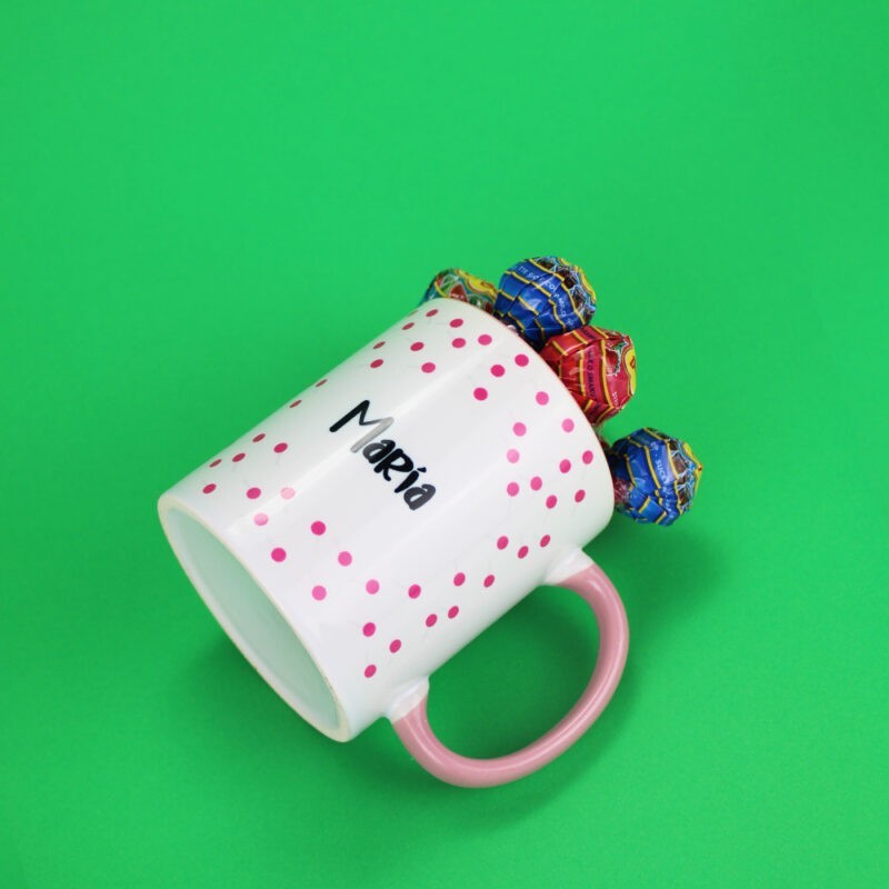 Taza personalizada con nombre Felicidades llena... - Imagen 2