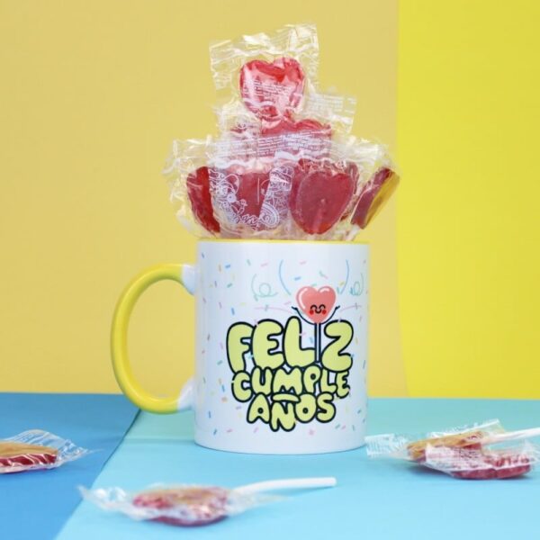 Taza personalizada con nombre Feliz Cumpleaños...